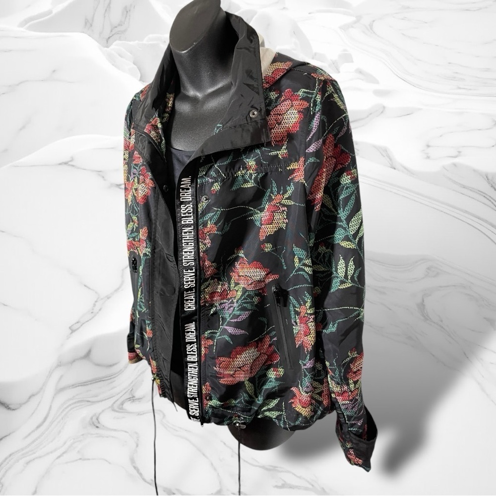 Lularoe Floral Windbreaker Jacket Create Serve Strengthen Bless Dream Size Small